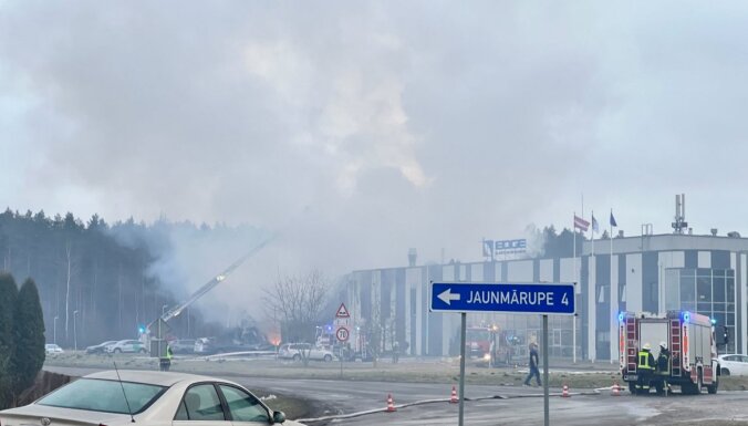 Ugunsgrēka papostītā dronu ražotne ceturtdien cer atsākt ražošanu