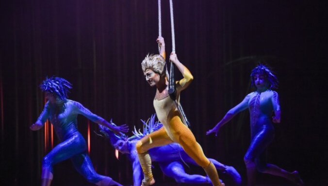 Танцующая в воздухе. Гимнастка Cirque du Soleil о риске, любви и жертвах цирковой жизни