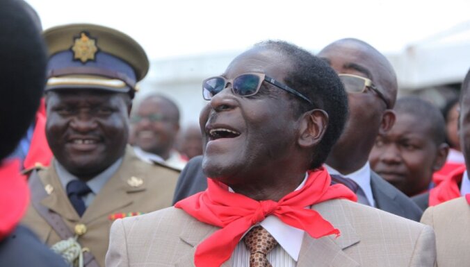 Президент Зимбабве потратит миллион на вечеринку в честь дня рождения — ему 91 год