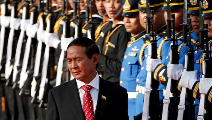 Mjanmas armija pirms apvērsuma centusies piespiest prezidentu atkāpties no amata