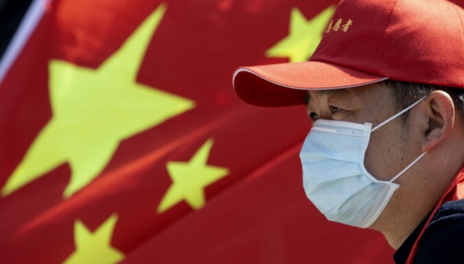 Китай вновь ввел локдаун в ряде городов из-за вспышки коронавируса