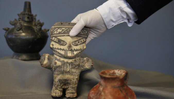 ASV atgriež Peru 1800 gadu senus artefaktus