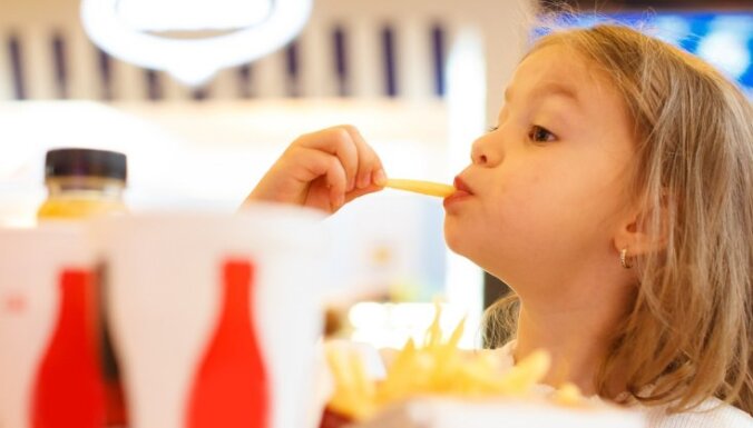 Kulinārijas eksperte Signe Meirāne: pie bērna aptaukošanās ir vainīgi vecāki
