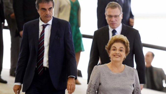 Brazīlijā izjūk valdošā koalīcija