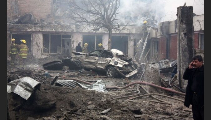 Talibu uzbrukumos Kabulas centrā 17 bojāgājušie
