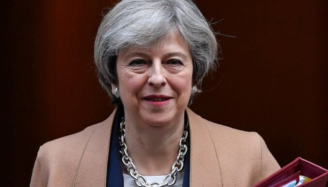 Skotijas referendumu rīkot pirms 'Brexit' ir bezatbildīgi, norāda Meja