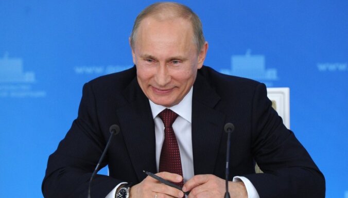 Китай отметил Путина премией мира за Ливию