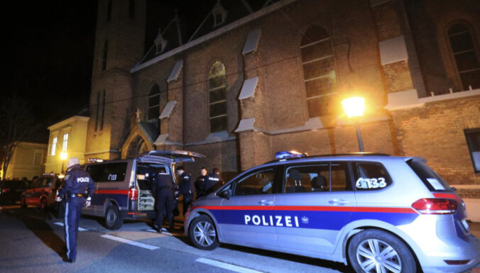 При нападении на церковь в Вене ранены 5 человек