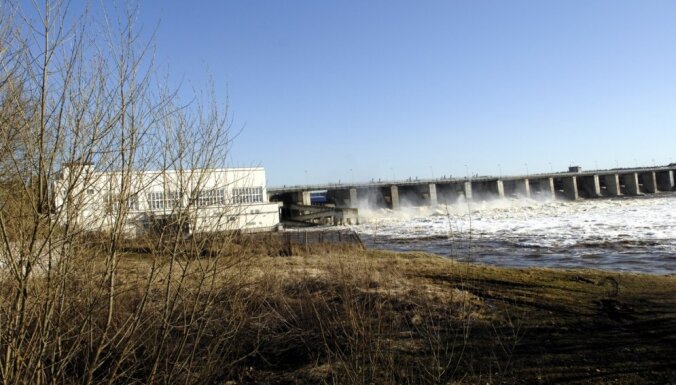Летом снизят уровень воды в водохранилищах Рижской и Плявиньской ГЭС