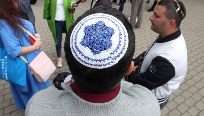 Сетевой "Антисемит" приговорен к принудительным работам за оскорбления евреев