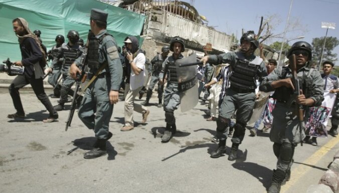 Kabulā izcēlušās policijas un protestētāju sadursmes