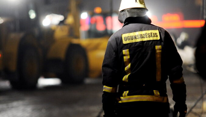 Aizvadītajā diennaktī Latvijā noticis 21 ugunsgrēks