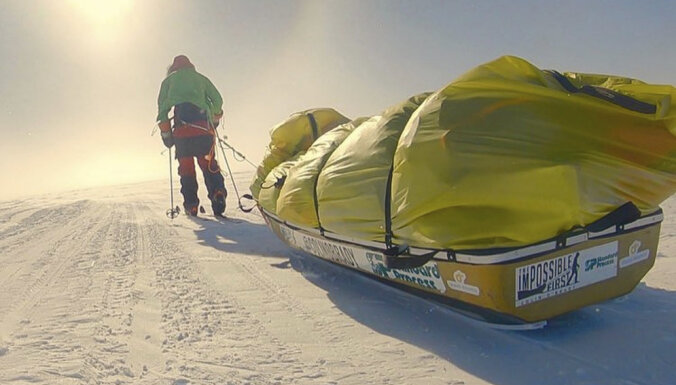 ФОТО: Американец первым в истории пересек Антарктиду в одиночку