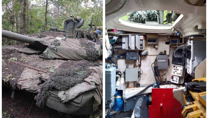 Ukraiņi sagrābuši okupantu lepnumu – Krievijas modernāko tanku T-90M 'perfektā stāvoklī'
