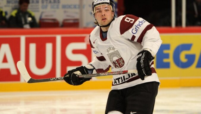 Latvijas hokejistiem arī otrajā mačā neizdodas izrādīt pretestību Somijai