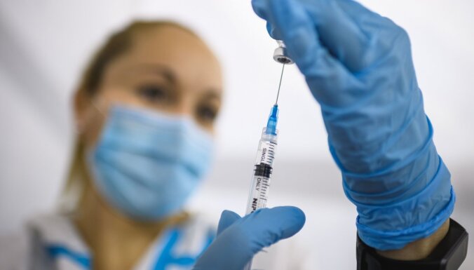 Во вторник прививку от Covid-19 получили 2200 человек