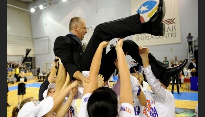 Nerips apstiprināts par Latvijas sieviešu basketbola izlases galveno treneri