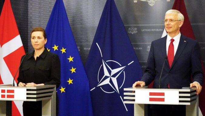 Премьер Дании: мы должны предоставлять Украине вооружение и продолжать давление на Россию