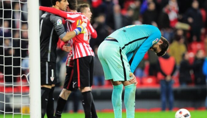 Barcelona Gerard Pique reacts at Spanish Copa vs Athletic Club Bilbao