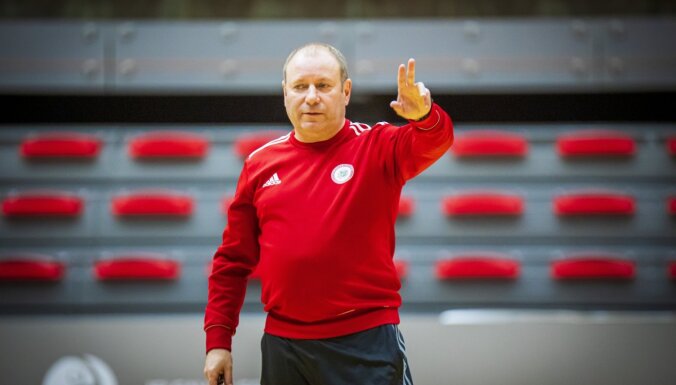 Pēc 18 gadu darba Šketovs pamet Latvijas telpu futbola izlases galvenā trenera amatu