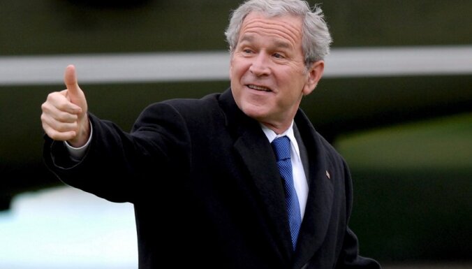 Буш отменил визит в Швейцарию из-за угрозы ареста