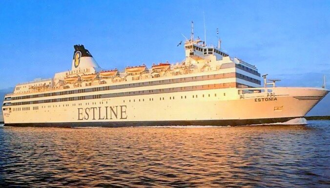 Началась экспедиция к затонувшему в море парому "Эстония"
