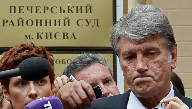 Экс-президент Украины Ющенко знает, почему Киев "сдал" Крым