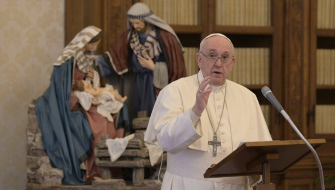 Urbi et orbi: Папа Римский Франциск в Рождественской речи призвал к диалогу