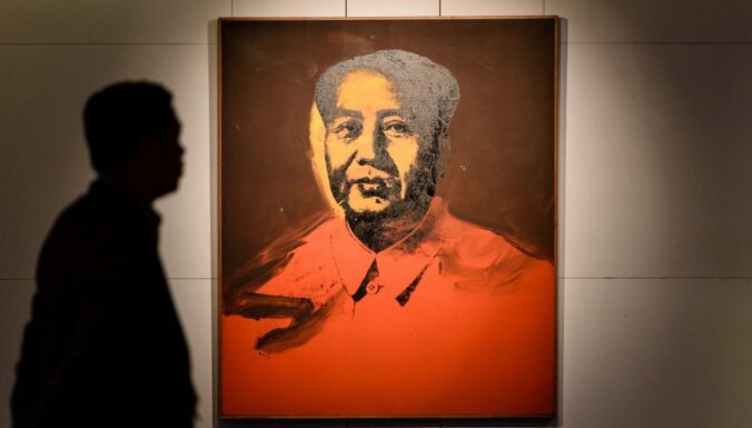 Vorhola Mao portrets izsolē pārdots par 12,7 miljoniem dolāru