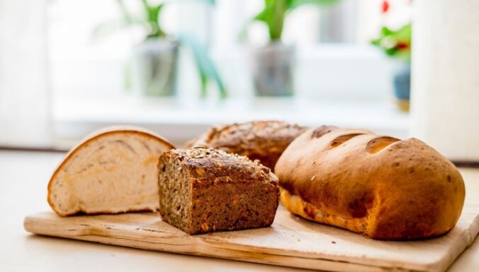 Klaips no cepeškrāsns – kā mājās izcept gardu maizi