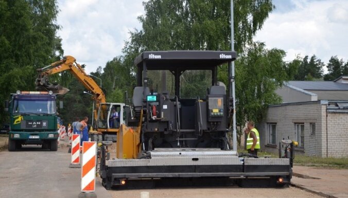 Во время ремонта ям будет ограничено движение на Рижской окружной дороге