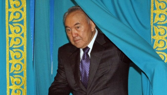 'Exit Poll': Kazahstānas vēlēšanās uzvaras laurus plūc pašreizējā varas partija