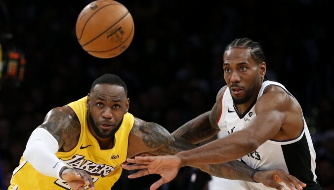 NBA superzvaigznes konferences zvanā paudušas vēlmi atsākt sezonu