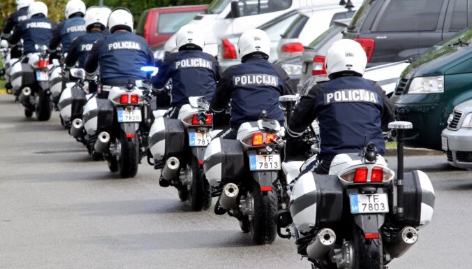 Ik gadu par vidēji 10% palielinās iekšlietu jomā nodarbināto algu