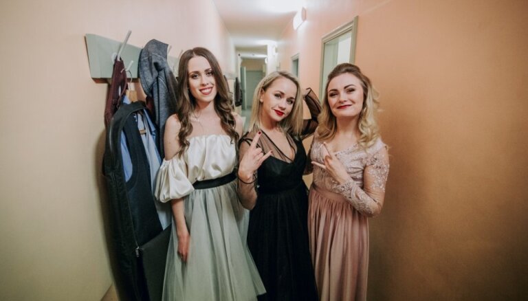 Foto: Ieskats Mārtiņa Freimaņa piemiņas koncerta aizkulisēs