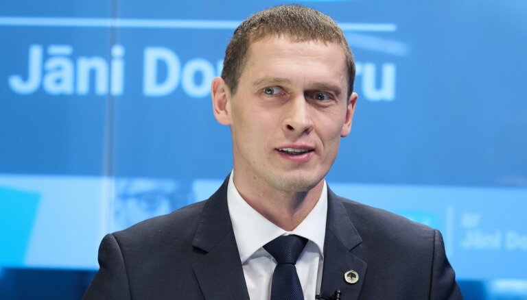 Saeimas deputāts Jurašs brīvprātīgi pievienojies Ukrainas spēkiem