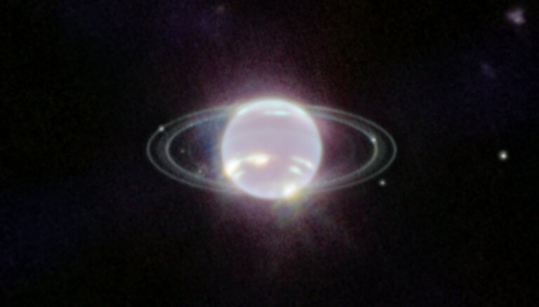 Iespaidīgs foto: Neptūnam arī ir gredzeni, un Veba teleskops tos ļauj ieraudzīt