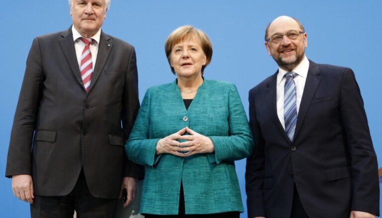 Vācijas konservatīvie koalīcijas sarunās piekāpušies sociāldemokrātiem