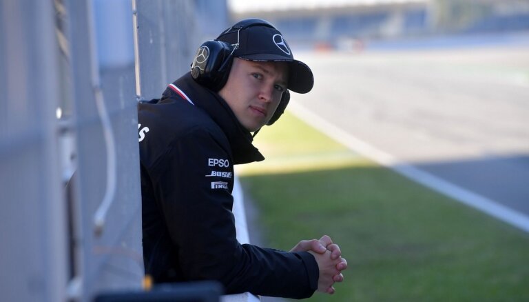 Krievs Mazepins kļūst par 'Haas' F-1 komandas braucēju
