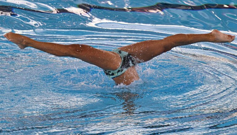 Olimpisko spēļu sinhronās peldēšanas sacensībās varēs piedalīties arī vīrieši