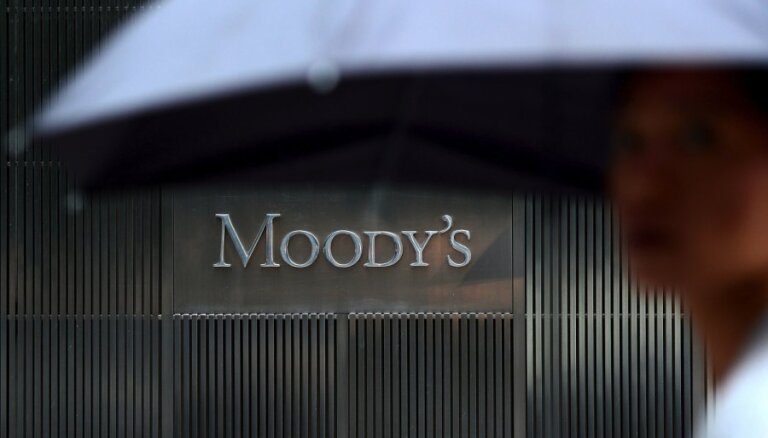 'Moody's' apstiprina Krievijas ārējā parāda defoltu