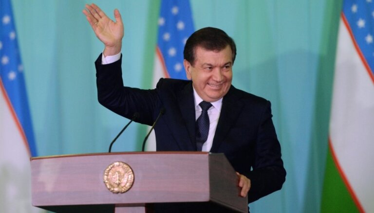 Президент Узбекистана выступил за сохранение суверенитета Каракалпакстана
