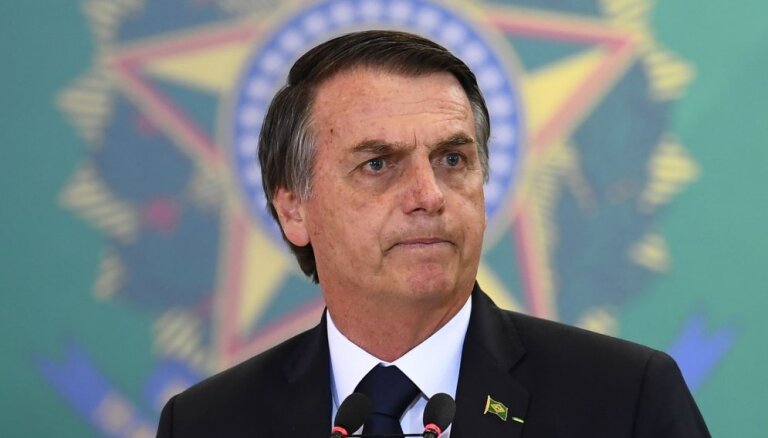 Где Жаир Болсонару? Бывший президент Бразилии госпитализирован в США