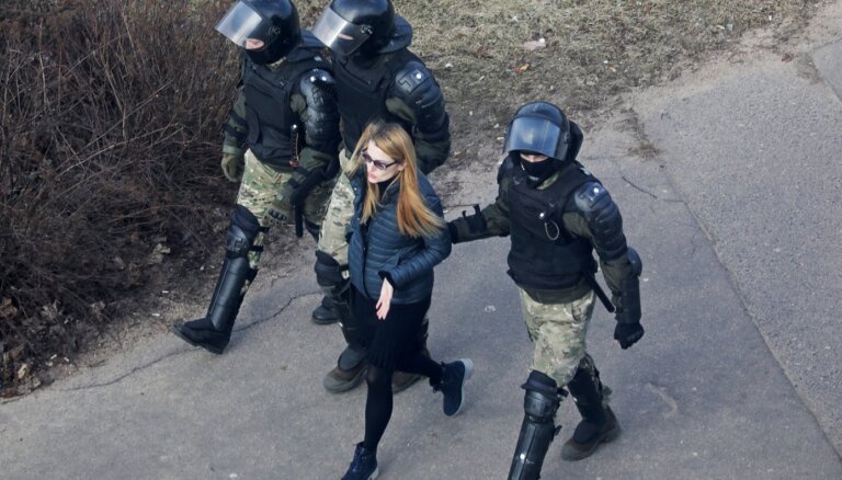 Правозащитники: В Беларуси в июле осуждены 107 участников протестов