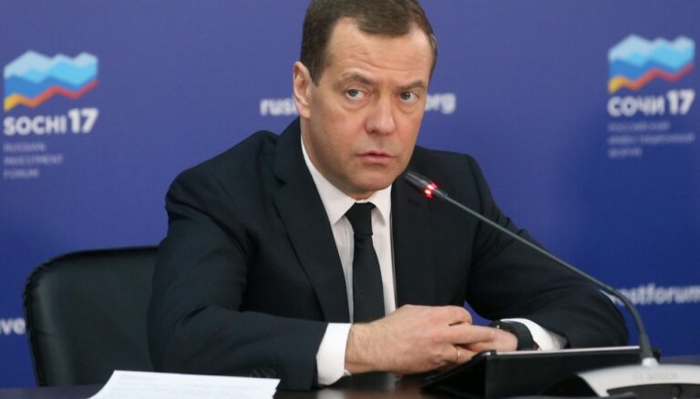 Медведев ответил на фразу главы Грузии "Россия — наш враг и оккупант"