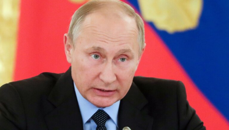 Путин: кто-то по всей стране собирает биологический материал россиян