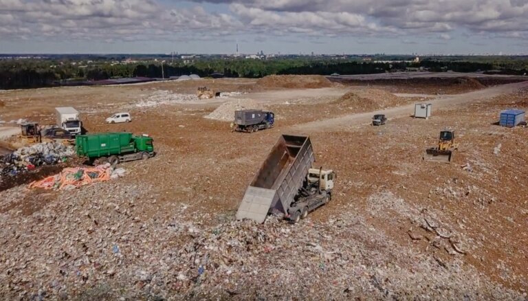 Video no putna lidojuma: Latvijas lielākais atkritumu poligons