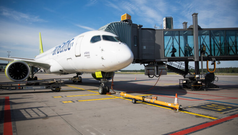Эксперты: амбиции airBaltic не подкреплены цифрами