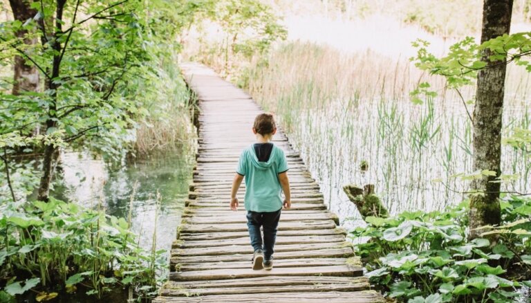 15 svarīgas lietas, kas jāzina introvertu bērnu vecākiem