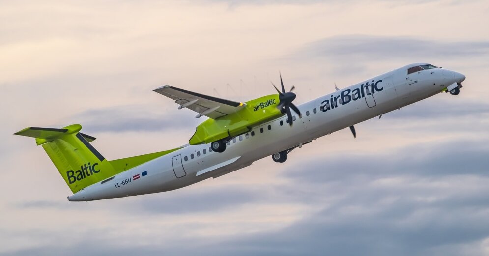 airBaltic has started returning Bombardier Q400 aircraft to the lessor